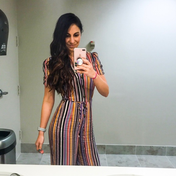 Meet your Posher, Mariela - Picture 1 of 1